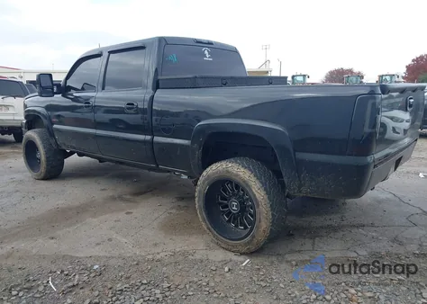 2003 Chevrolet Silverado 2500Hd Lt из США, поврежденный, VIN 1GCHK23183F124399